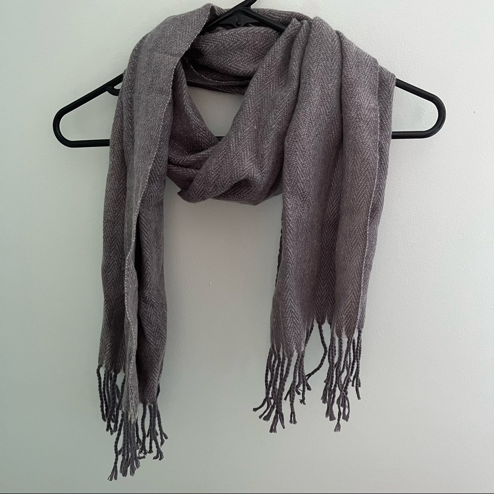 Kanata Grey Wool Scarf